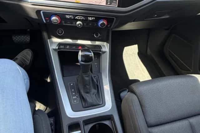 Audi Q3 (2021) thumbnail 191