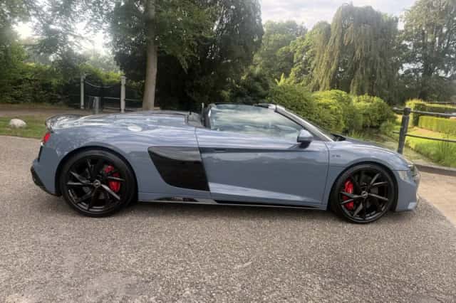 Audi R8 (2021) thumbnail 5