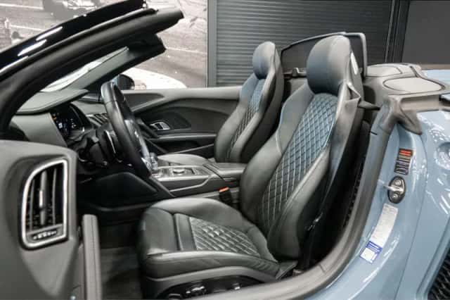 Audi R8 (2021) thumbnail 6