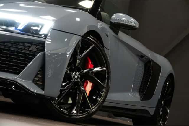 Audi R8 (2021) thumbnail 6