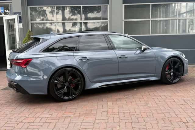 Audi RS6 (2021) thumbnail 5