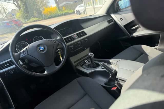 BMW 5-Serie (2007) thumbnail 16