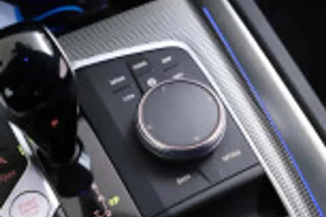 BMW Z4 (2022) thumbnail 137