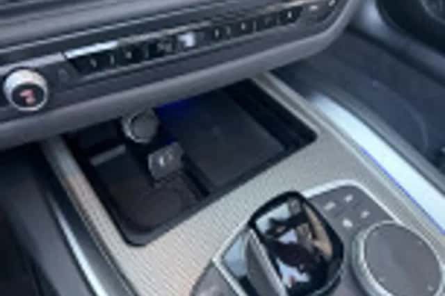 BMW Z4 (2022) thumbnail 151