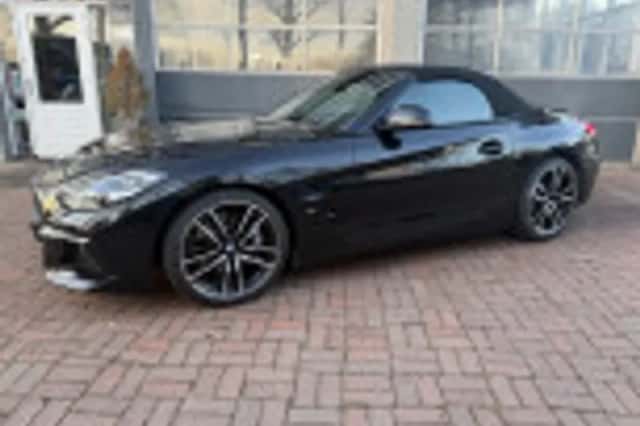 BMW Z4 (2022) thumbnail 153