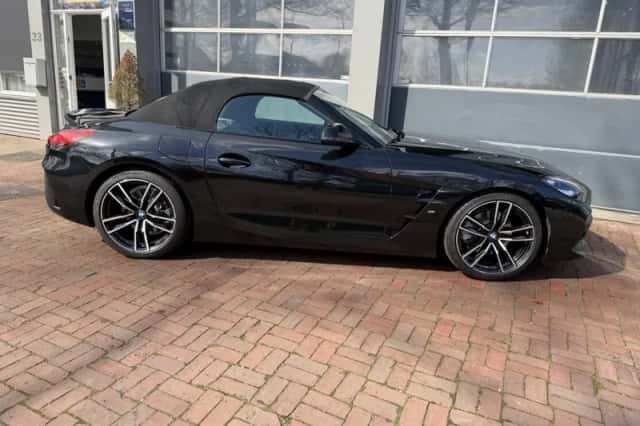 BMW Z4 (2022) thumbnail 5