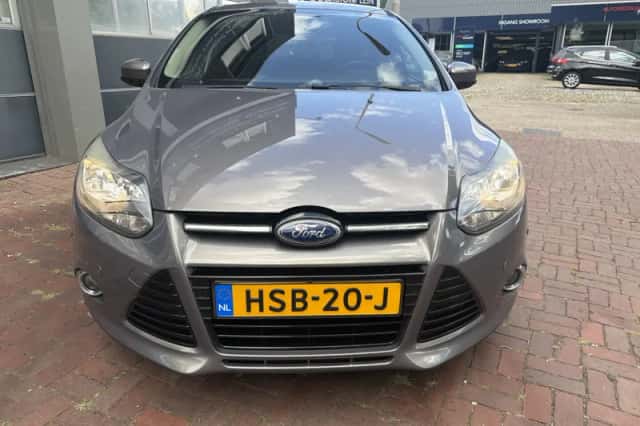 Ford Focus (2014) thumbnail 6
