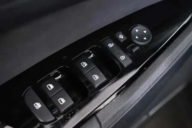 Kia Sportage (2025) thumbnail 206