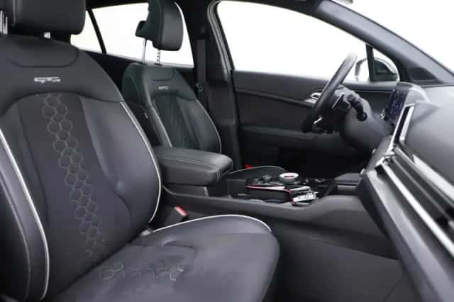 Kia Sportage (2025) thumbnail 35