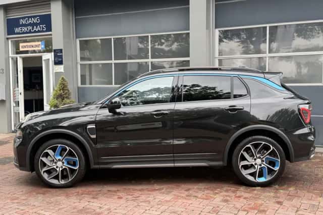 Lynk & Co 01 (2022) thumbnail 3