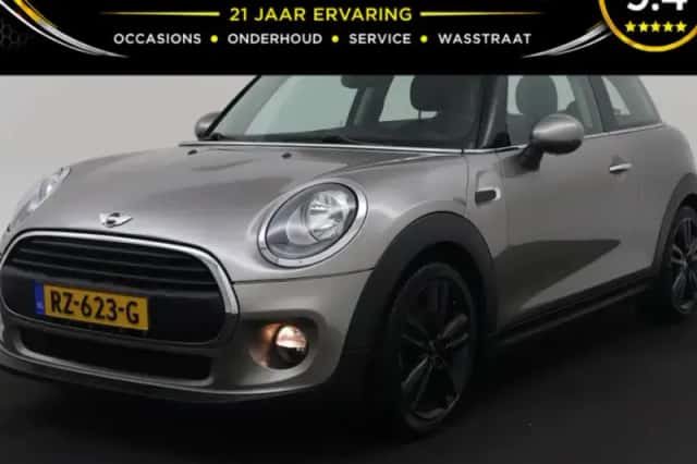 MINI Mini (2016) thumbnail 1