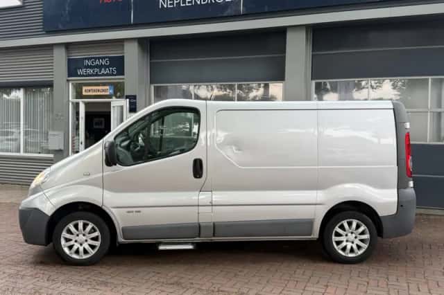 Nissan Primastar (2013) thumbnail 66
