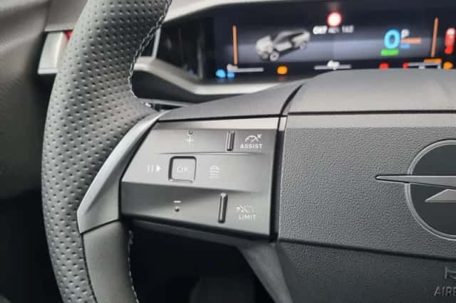 Opel Grandland (2025) thumbnail 16