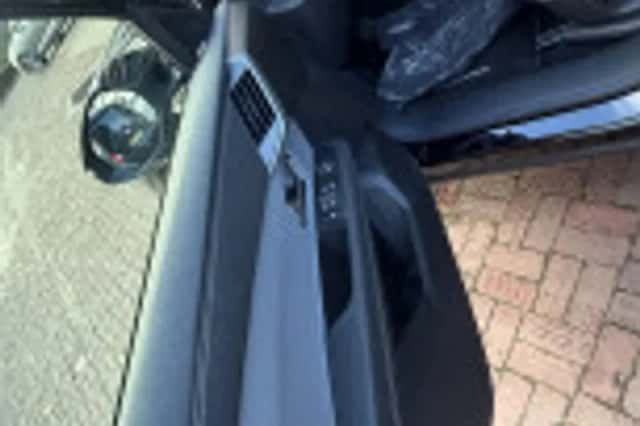 Opel Grandland (2025) thumbnail 171