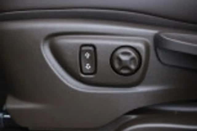 Opel Mokka (2016) thumbnail 108