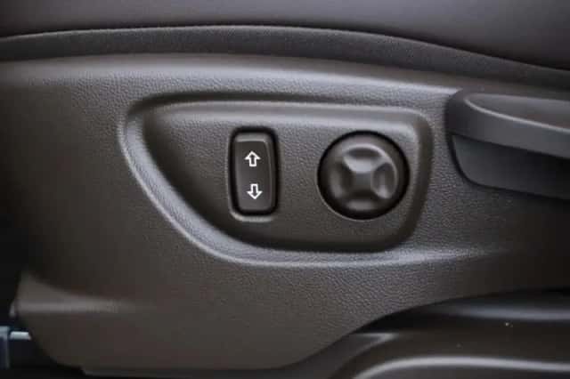 Opel Mokka (2016) thumbnail 28