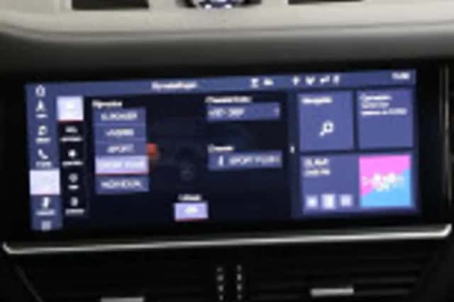 Porsche Cayenne (2020) thumbnail 112