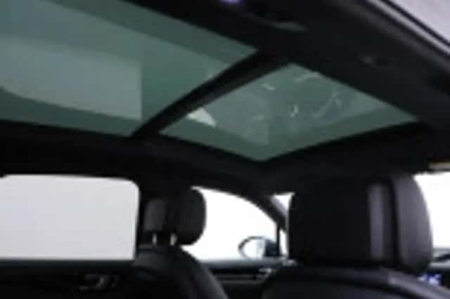 Porsche Cayenne (2020) thumbnail 116