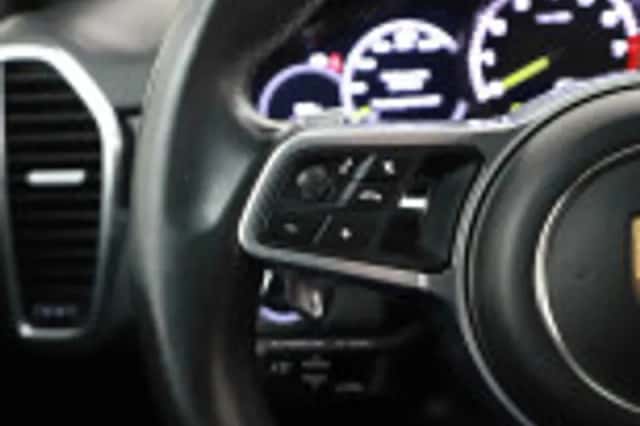 Porsche Cayenne (2020) thumbnail 123