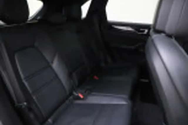 Porsche Cayenne (2020) thumbnail 128