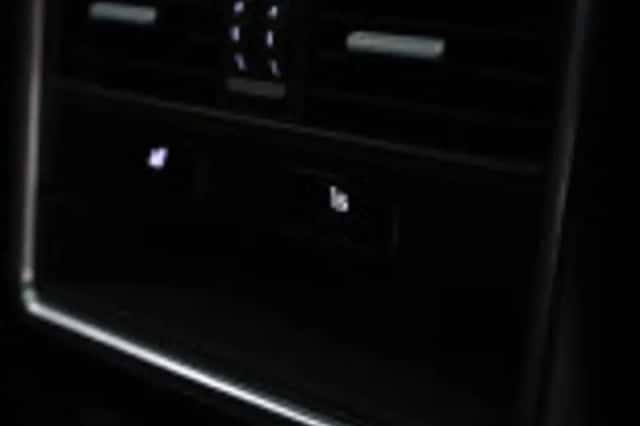 Porsche Cayenne (2020) thumbnail 137