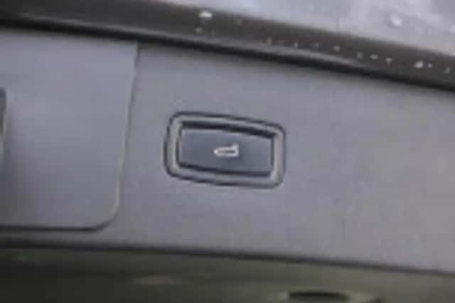 Porsche Cayenne (2020) thumbnail 139