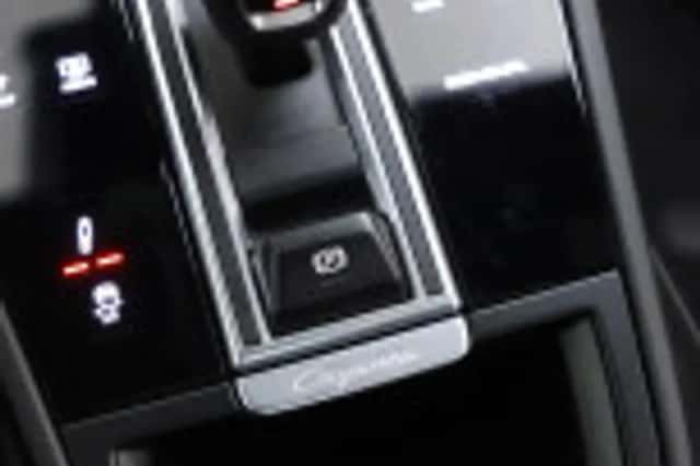Porsche Cayenne (2020) thumbnail 140