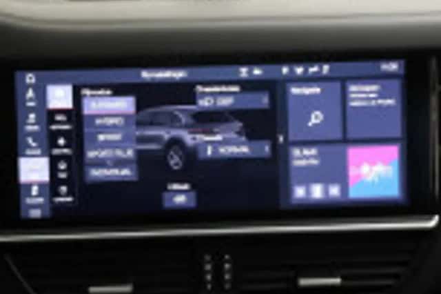 Porsche Cayenne (2020) thumbnail 146