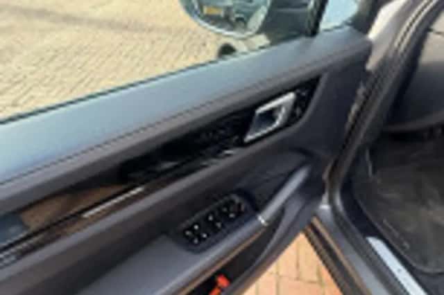Porsche Cayenne (2020) thumbnail 162