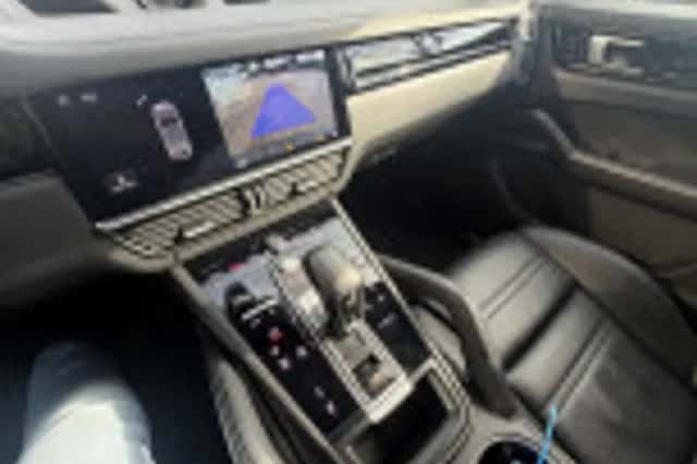 Porsche Cayenne (2020) thumbnail 185