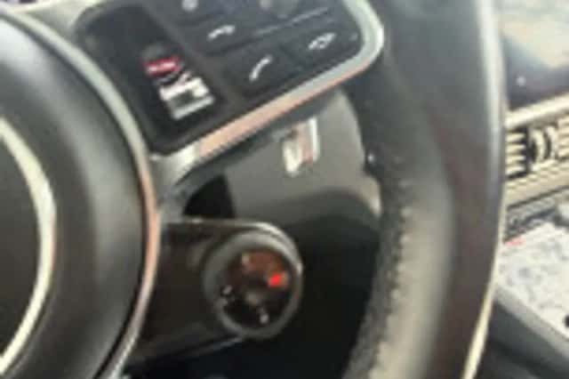 Porsche Cayenne (2020) thumbnail 190