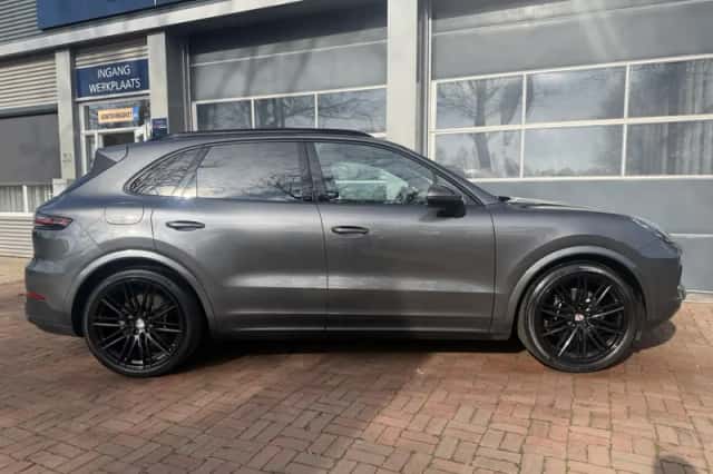 Porsche Cayenne (2020) thumbnail 204