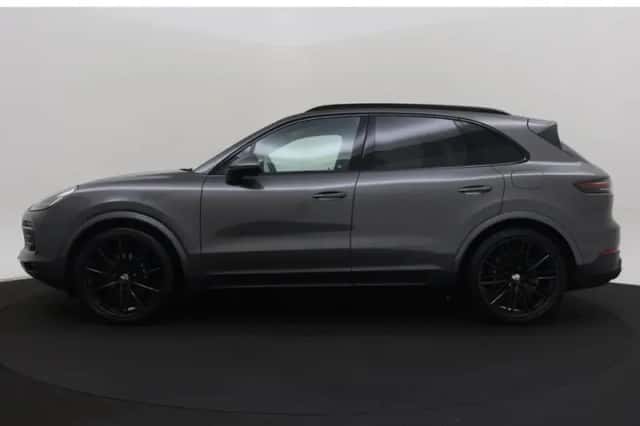 Porsche Cayenne (2020) thumbnail 224