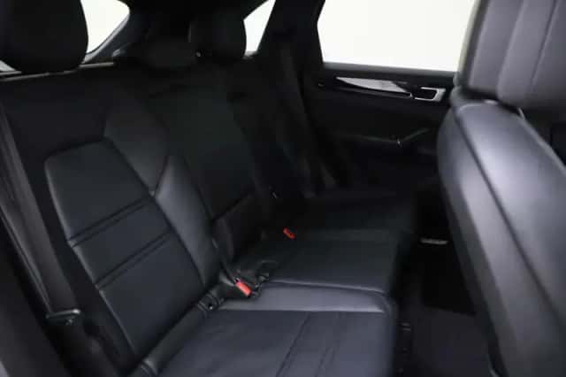 Porsche Cayenne (2020) thumbnail 227