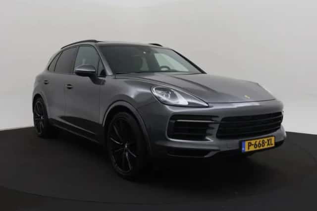 Porsche Cayenne (2020) thumbnail 243