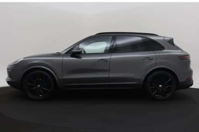 Porsche Cayenne (2020) thumbnail 26