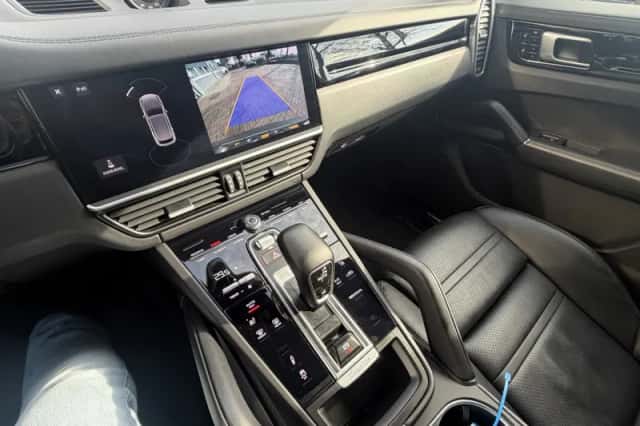 Porsche Cayenne (2020) thumbnail 284