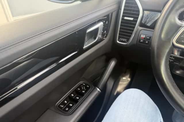 Porsche Cayenne (2020) thumbnail 286