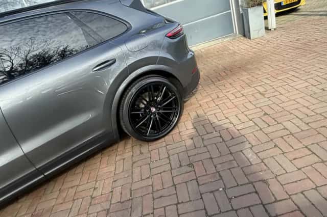 Porsche Cayenne (2020) thumbnail 67