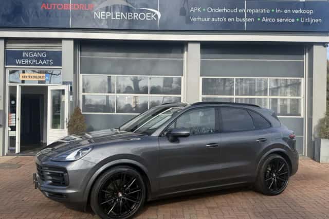 Porsche Cayenne (2020) thumbnail 89