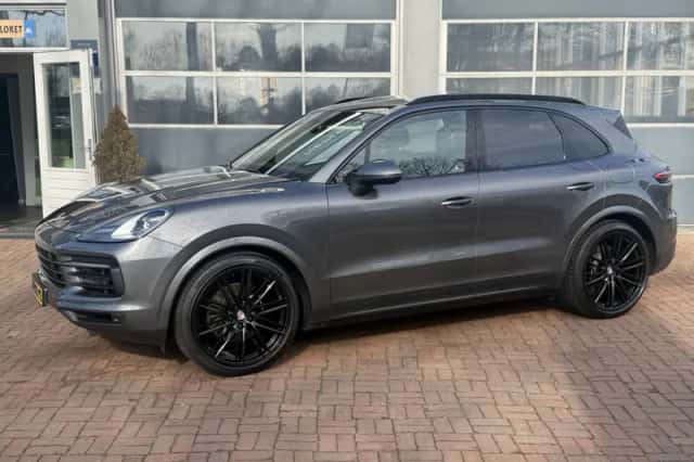 Porsche Cayenne (2020) thumbnail 90