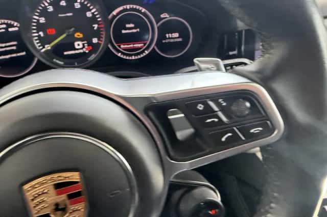 Porsche Cayenne (2020) thumbnail 95