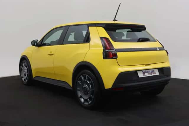 Renault 5 (2025) thumbnail 3