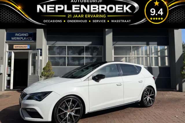 SEAT Leon (2019) thumbnail 2