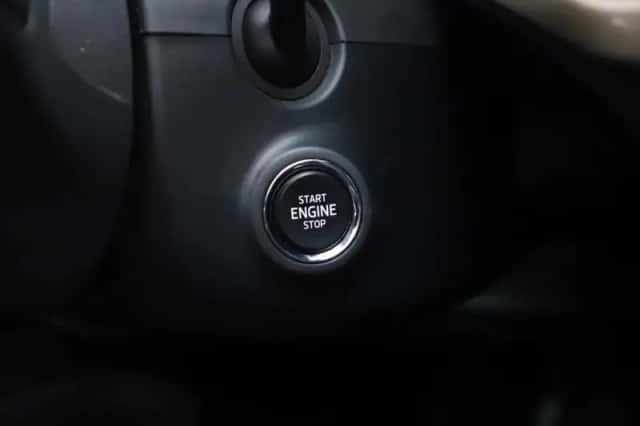 Škoda Kamiq (2023) thumbnail 200