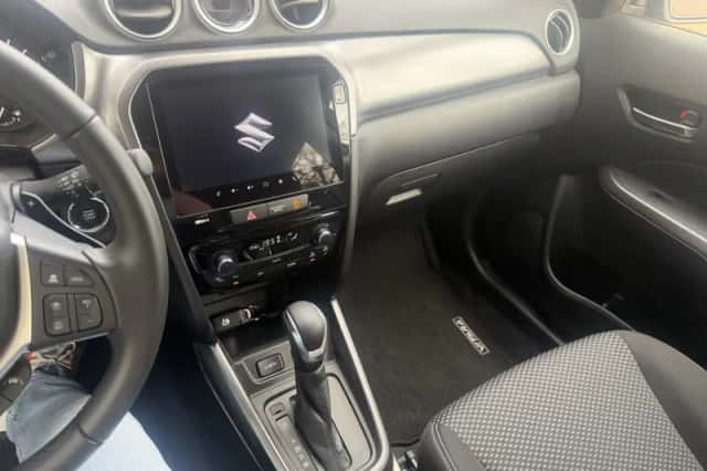 Suzuki Vitara (2025) thumbnail 220