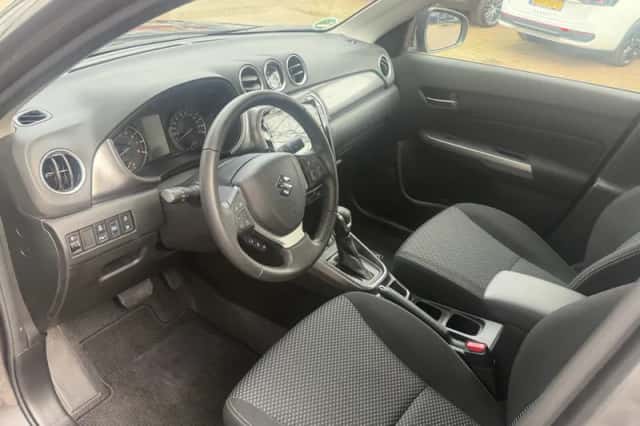 Suzuki Vitara (2025) thumbnail 225