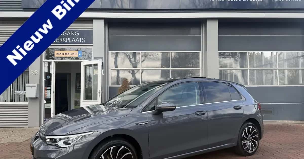 Volkswagen Golf (2020) — foto 1