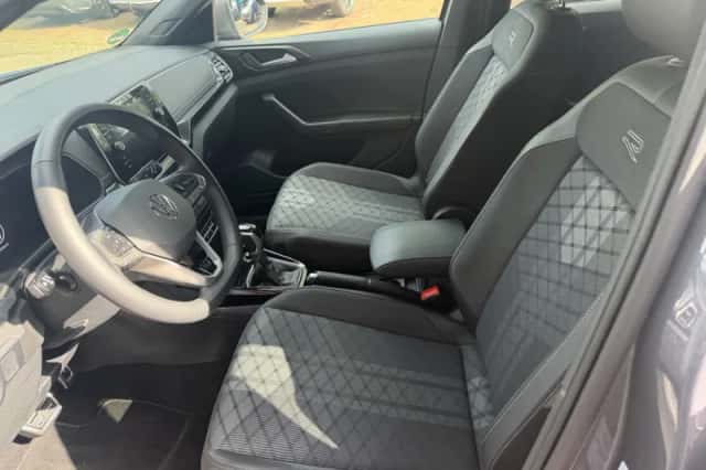 Volkswagen T Cross (2025) thumbnail 8