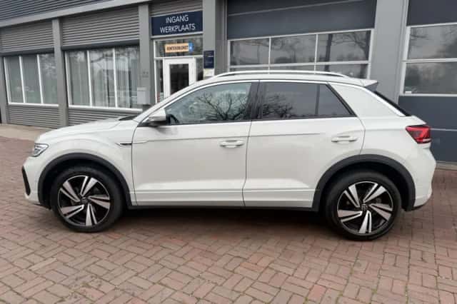 Volkswagen T Roc (2025) thumbnail 4